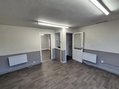 222 Park Lane, Stockport, Office To Let - 20260217_082657.jpg