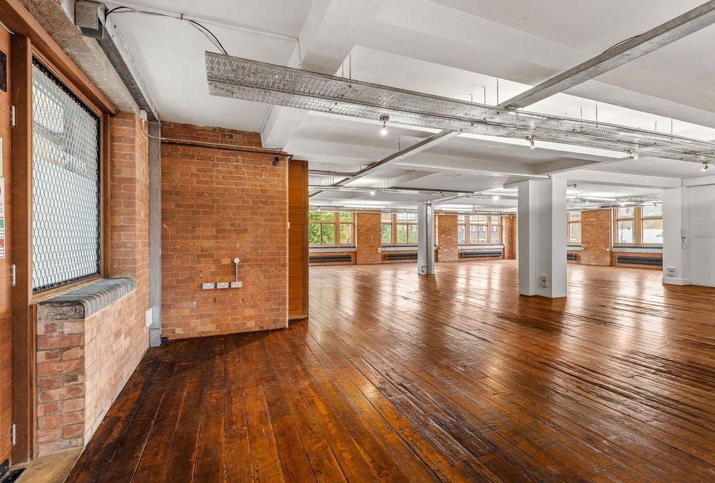 138 Kingsland Road <span>E2</span>