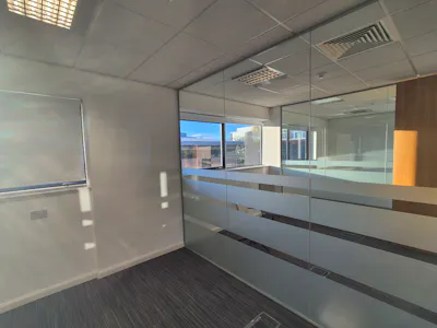 Unit B1, Stockport, Office To Let - 20261022_170027.jpg