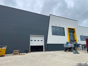 Unit 2 INTER, Tewin Road, Tewin Road, Welwyn Garden City, AL7 1BD