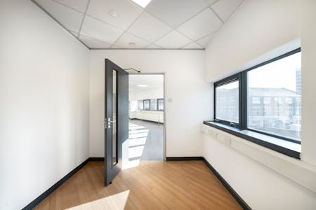 Unit 2000, Regis Road, London, Office To Let - Unit2000KentishTown-21.jpg