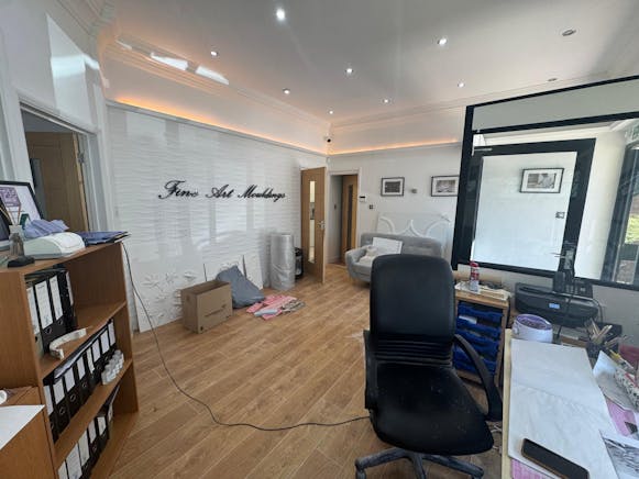 37 Hornsby Square, Basildon, Industrial To Let / For Sale - IMG20250710WA0021.jpg