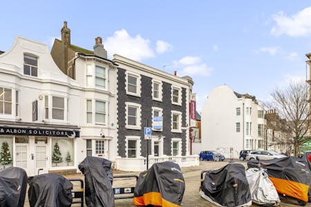Coach House, 26 Marlborough Place, Brighton, E (Commercial / Business / Service) / Education / F1 (Learning and Non-Residential Institutions) / Healthcare / Office / Other - Health / Nursery / Church / Education To Let - Marlborough Place 26-027.JPG