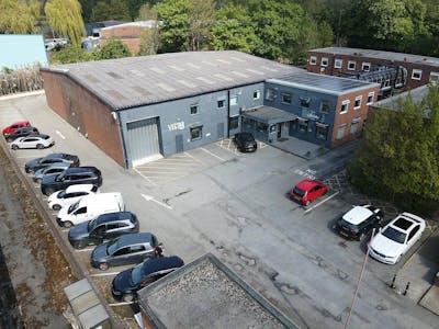 Studio House, Stockport, Industrial/Logistics / Trade Counter To Let - dji_fly_20260427_122203_0_1777288923119_photo_low_quality.jpg