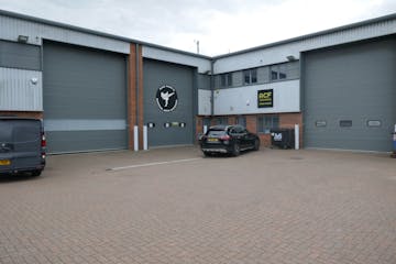 8 Orbital Business Centre, Waltham Abbey, Industrial To Let - P1050750.JPG