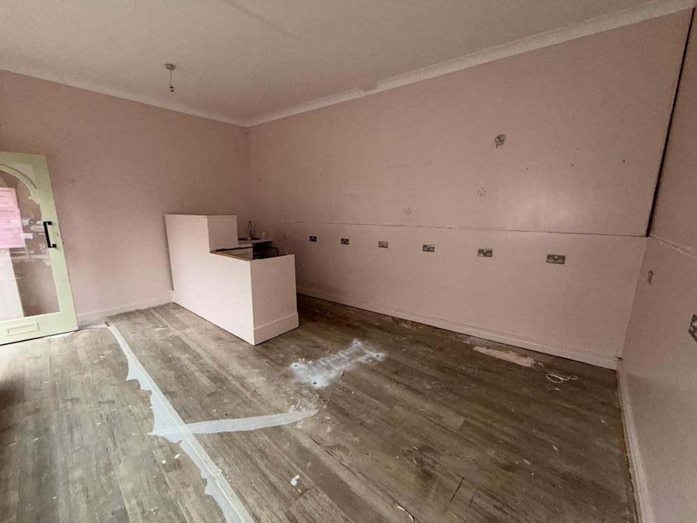 Shop 4 Berry's Arcade - WhatsApp Image 2026-02-06 at 10.13.08.jpeg