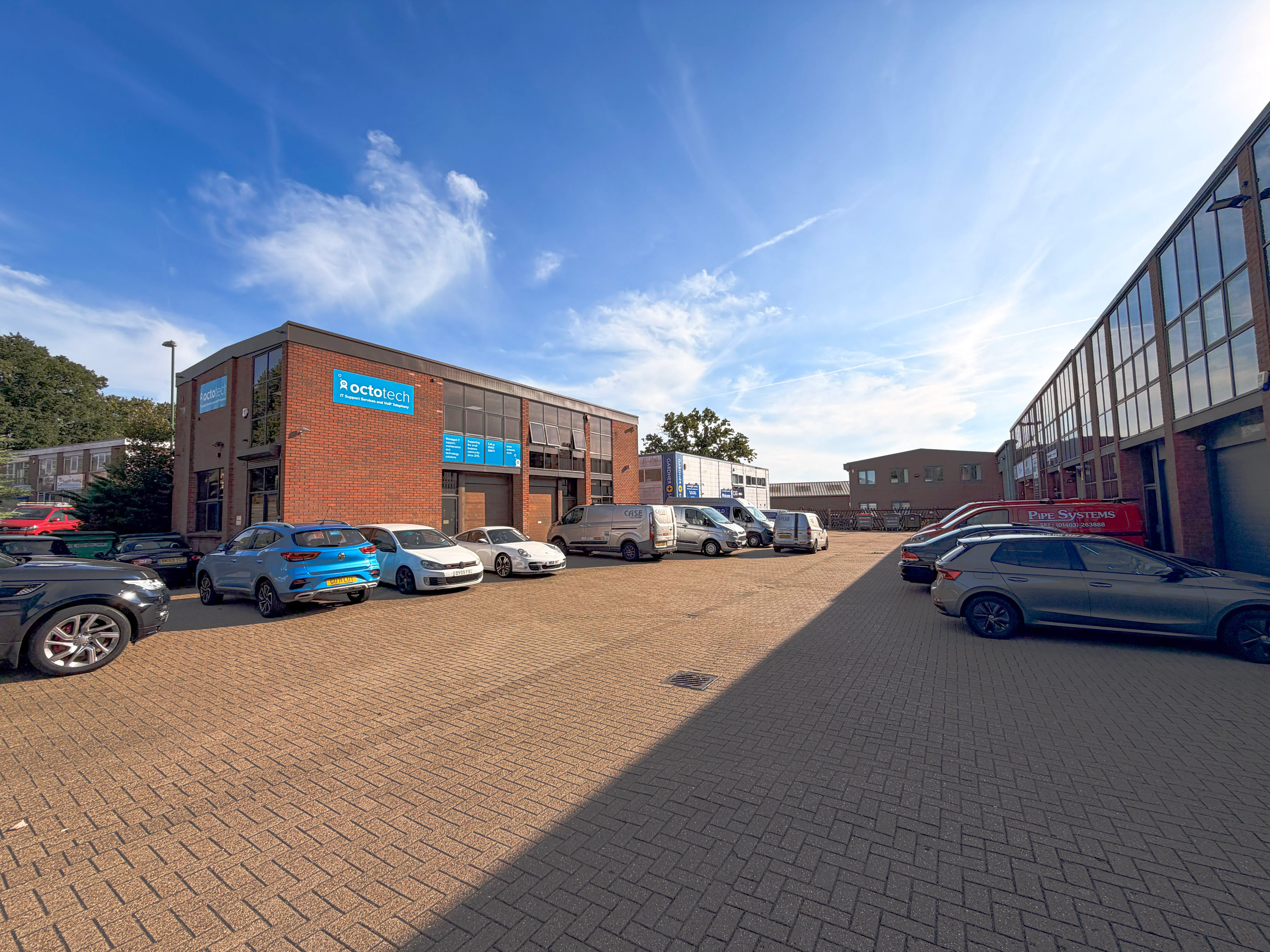 Classic House, Genesis Business Centre, Horsham, Industrial / Investment - All / Office For Sale - IMG_7939.jpg