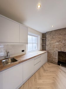 34-35 Eastcastle Street, 4th Floor, London, Office To Let - Image 47.jpg