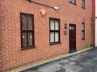 Walnut Court, 32A Rose Street, Wokingham, Offices To Let - 1.jpg