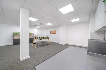 8 Baltic Street East, London, Office To Let - 1476730 (8).jpg