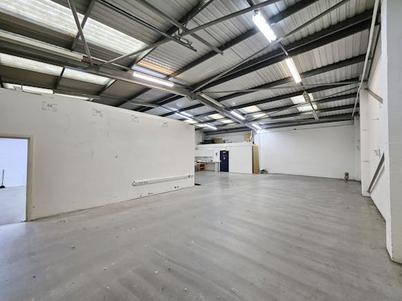Unit 22 & 23 Alliance Court, Acton, Industrial / Warehouse To Let - 6.jpg