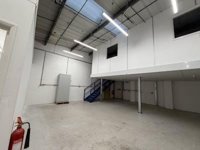 Unit 8 Dunlop Road Hunt End, Redditch, Industrial/Logistics To Let - 15 Dec 25 5.JPG