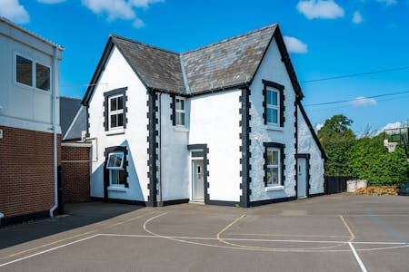 Ridgeway School, Sarn, Y Drenewydd, D1 (Non Residential Institutions) For Sale - 4