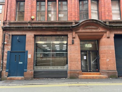 31-33 Lloyd Street, Manchester, Retail To Let - 2.jpg