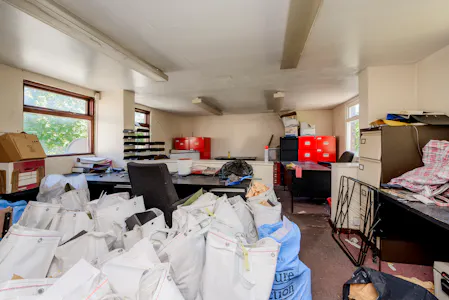 78-82 Kirkton Road, London, Office For Sale - 78-82 kirkton rd-4122.jpg