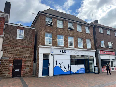 94 Church Walk, Burgess Hill, Class E Retail / Leisure / Investment - Mixed use / Retail / Retail - In Town For Sale - IMG_0586.JPG