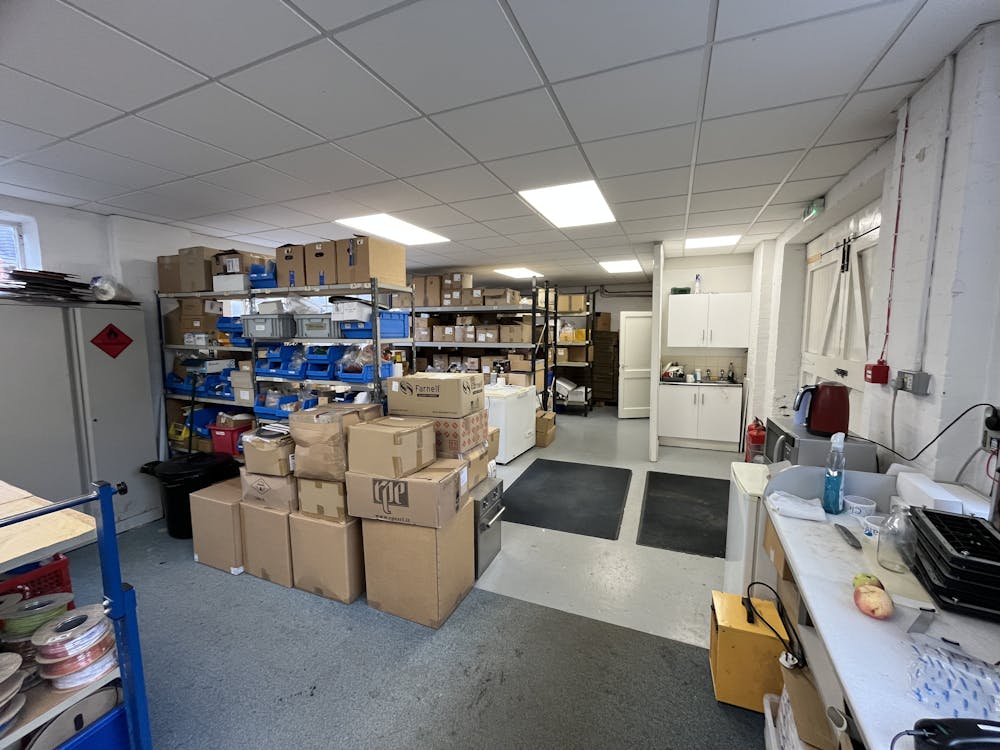 Brow Business Centre, Copyground Lane, Unit B - 20251010_132652844_iOS.jpg