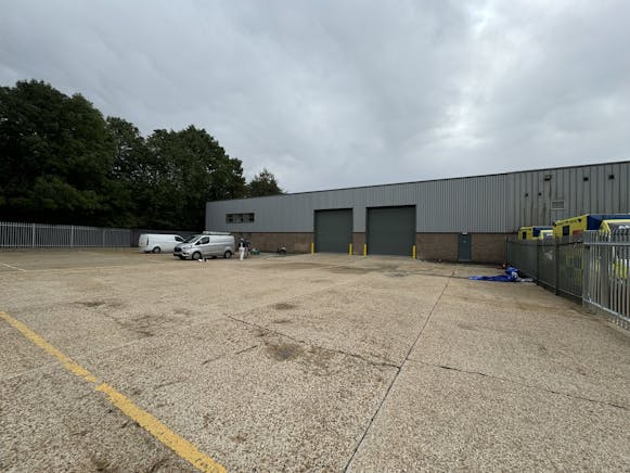 Unit 8B Oriana Way, Southampton, Industrial To Let - IMG_1827.JPEG