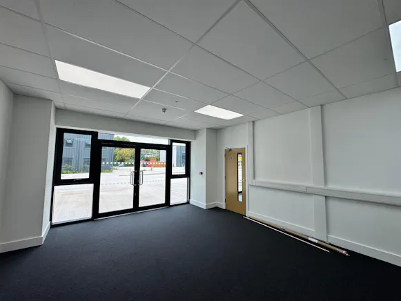 Unit 6 Aylesbury Enterprise Park, Stocklake, Industrial / Industrial To Let - 20260909_105911000_iOS 4.jpg