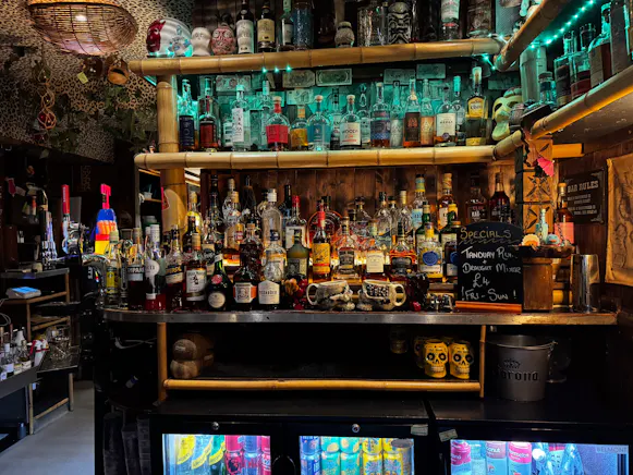 Tiki Bar & Darts Den, 214 Bath Street, Glasgow For Sale - IMG_1649.jpg
