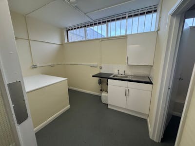 14 The Willows, Wickford, Retail To Let - WhatsApp Image 2024-12-10 at 11.30.01_dd1cda39.jpg