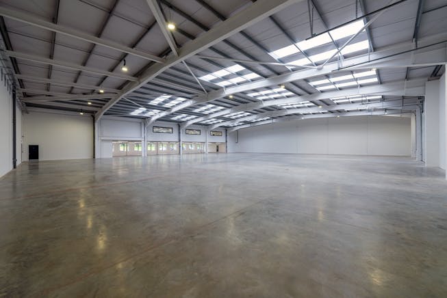 Unit 29 Barwell Business Park, Leatherhead Road, Chessington, Industrial To Let - Unit 29 Internal April 20241.jpg