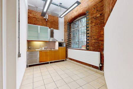 (Ground Floor)  1 Lorenzo Street, London, Office To Let - 1LorenzoSt04212020_094136.jpg