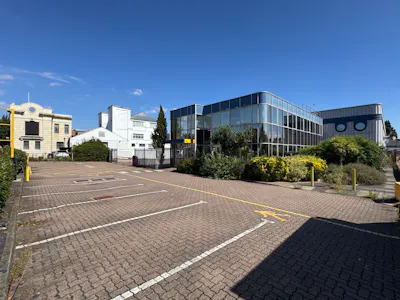 267 Merton Road, Wandsworth, Industrial/Logistics / Industrial / Warehouse Lease Assignment - IMG_3492.jpeg
