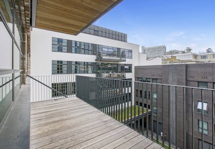 2 Old Street Yard, London, Office To Let - terrace.jpg