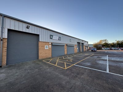 Unit 18, Estuary Court, Newport, Industrial To Let - IMG_0451.jpg