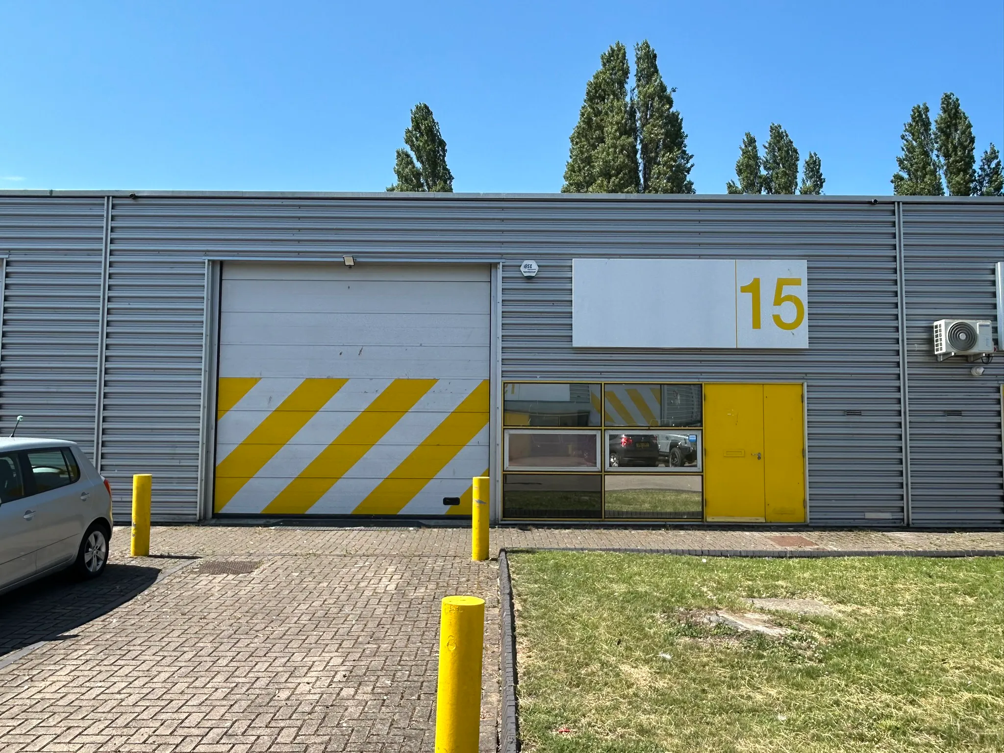 Unit 15 Ash, Kembrey Park, Swindon, Industrial To Let - IMG_7500.JPEG