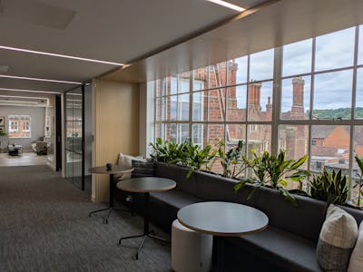Part Rear 3rd Floor, 84 North Street, Guildford, Office To Let - PXL_20250616_091257387.jpg