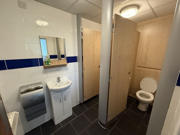 Unit B, Oaklea House, Limesquare Business Park, Peterborough, Offices / Industrial To Let - Office WCs M.jpeg