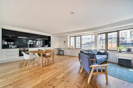 22/23 Holywell Row, London, Investment / Mixed Use / Office / Residential For Sale - 1521451 (17).jpg