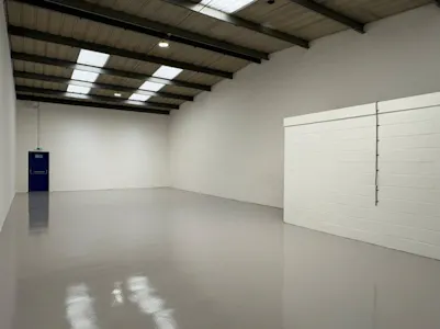 Unit 15 Mill Farm Business Park, Hounslow, Industrial/Logistics / Industrial / Warehouse To Let - Screenshot 2026-05-18 100021.png