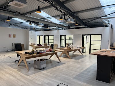 Modern Warehouse, Unit 5 Century Court, Aylesbury, Industrial / Industrial/Logistics To Let - IMG_1098.JPG