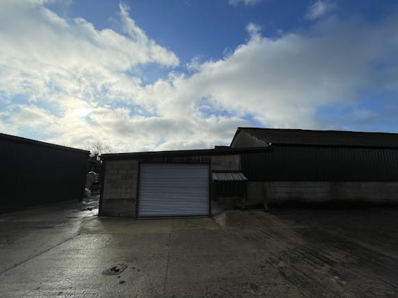 Unit 5 Harlesford Farm, Tetsworth, Industrial To Let - image00011.jpeg