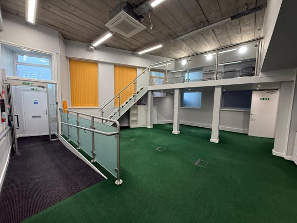 259 London Road, Benfleet, Office / Retail To Let - WhatsApp Image 2026-01-26 at 15.59.39.jpeg