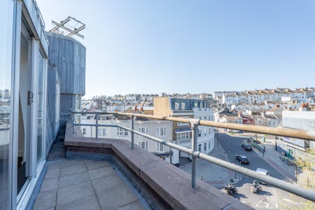 Queens Road Quadrant, 1-5 Queens Road Quadrant, Brighton, Office To Let - DSC08649.jpg