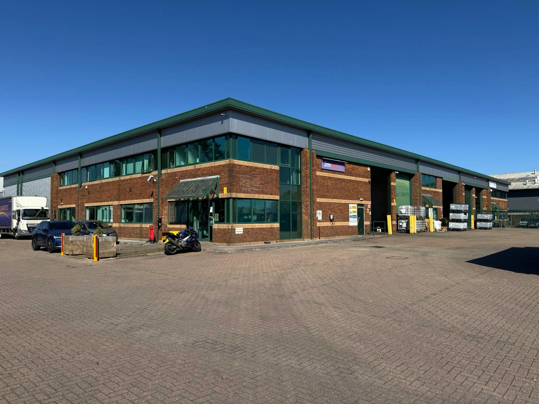 Industrial Unit in Portsmouth - photo 3