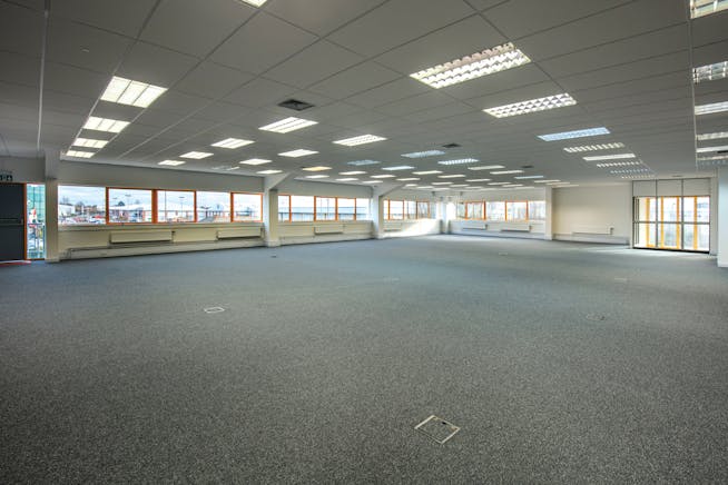 Unit 17 Greenbridge Retail Park, Garrard Way, Swindon, Other / Offices / Retail To Let - pic 34.jpg