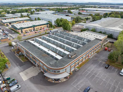 Berkeley House, Swindon, Industrial / Mixed Use / Office For Sale - BerkleyHouse017.jpg