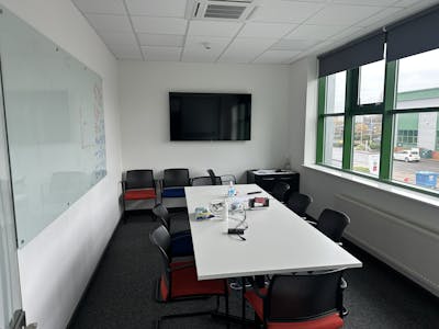 Unit 4, Warwick, Industrial/Logistics To Let / For Sale - IMG_5168.JPG