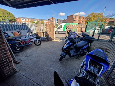 5 Port Royal Street, Southsea, Industrial / Warehouse To Let - 20250930_114540.jpg