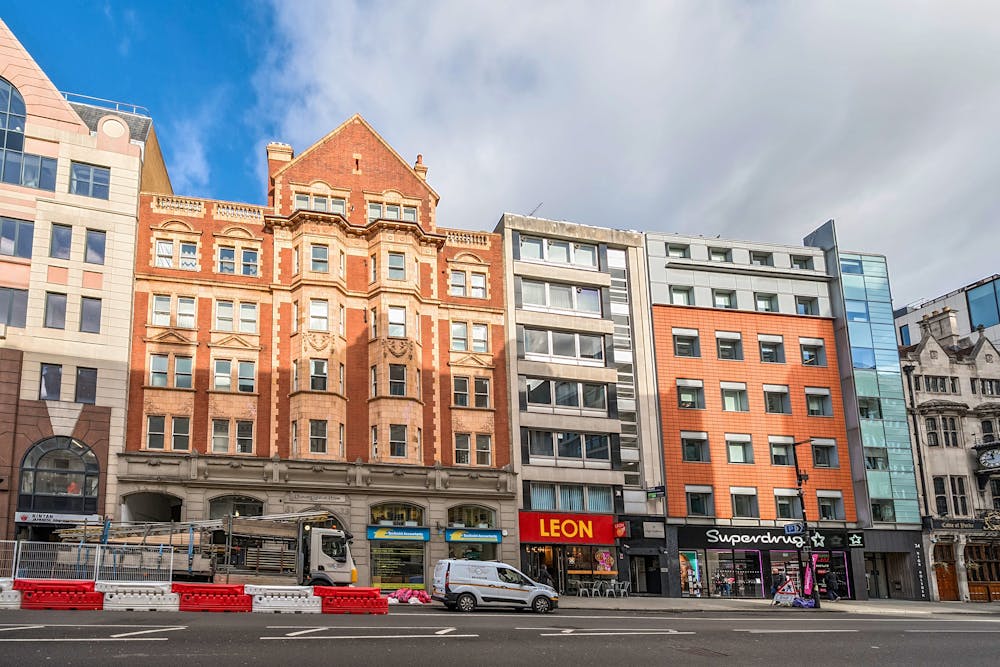 31-33 High Holborn - 13728001368ff5eb0a5d37.jpg