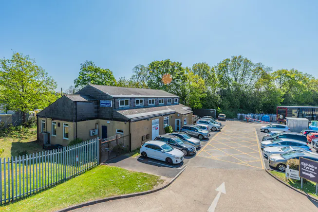 Verwood Industrial Estate, Verwood, Investment For Sale - Verwood-Ind.-Est.,-Verwood-50.jpg Verwood Industrial Estate, Verwood, Investment For Sale - Verwood-Ind.-Est.,-Verwood-50.jpg