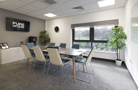 Pure Offices - Turnberry Park Road, Leeds, Serviced Office To Let - Internal 3.jpg