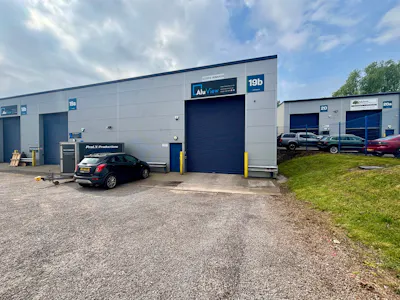 Unit 19B, Springvale Industrial Estate, Cwmbran, Industrial To Let - 19B Springvale 01.jpg