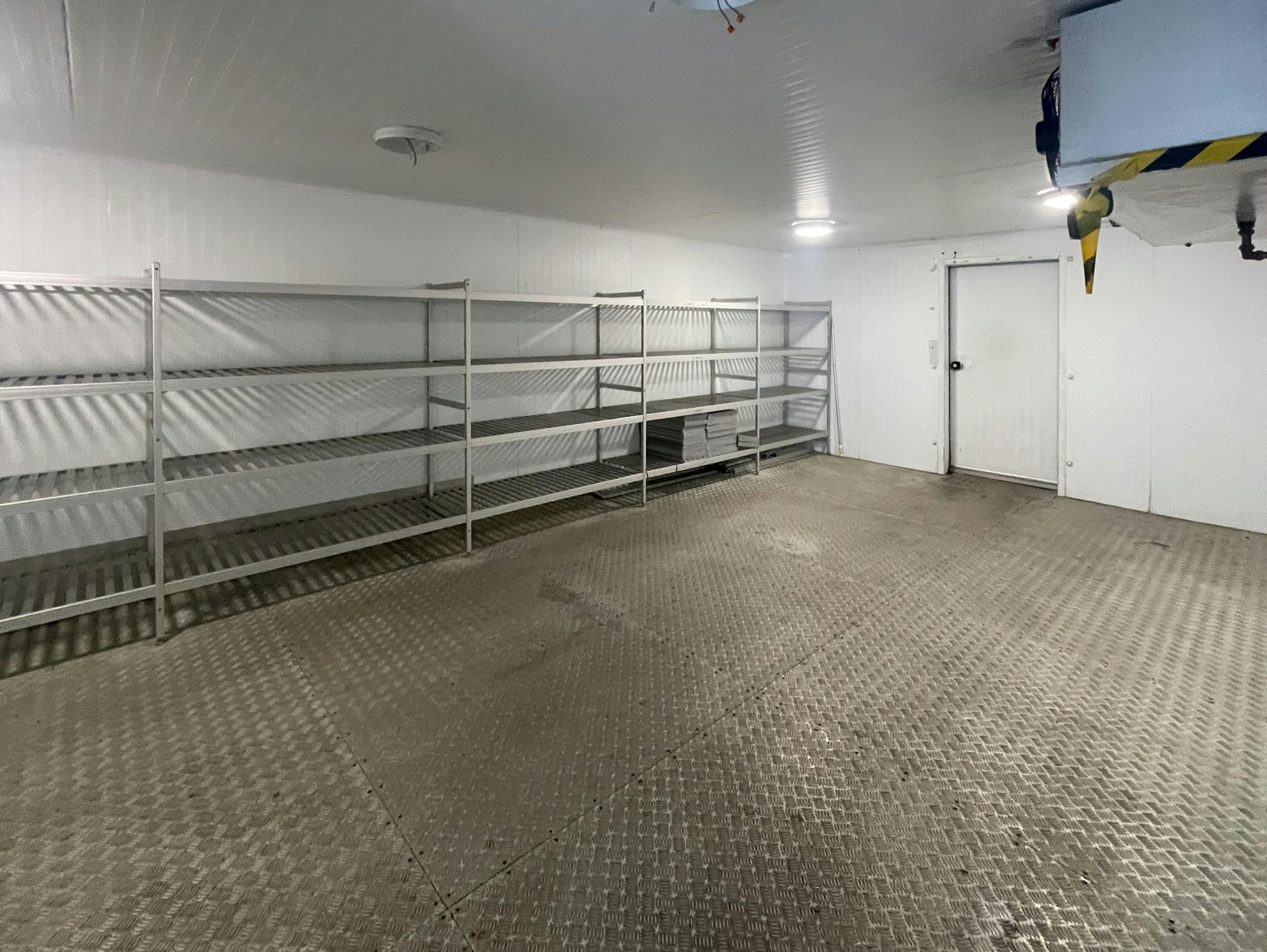 Industrial Unit in Christchurch - photo 4