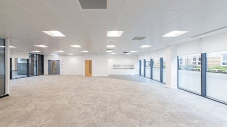 2 Lochrin Square, Edinburgh, Office To Let - 447A7193.jpg